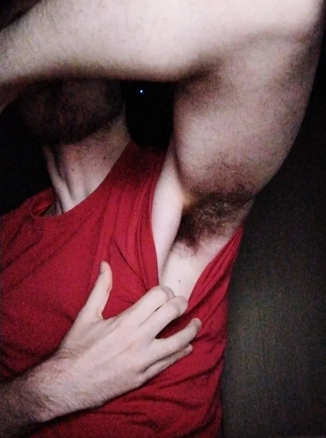 Check how good it smells bro