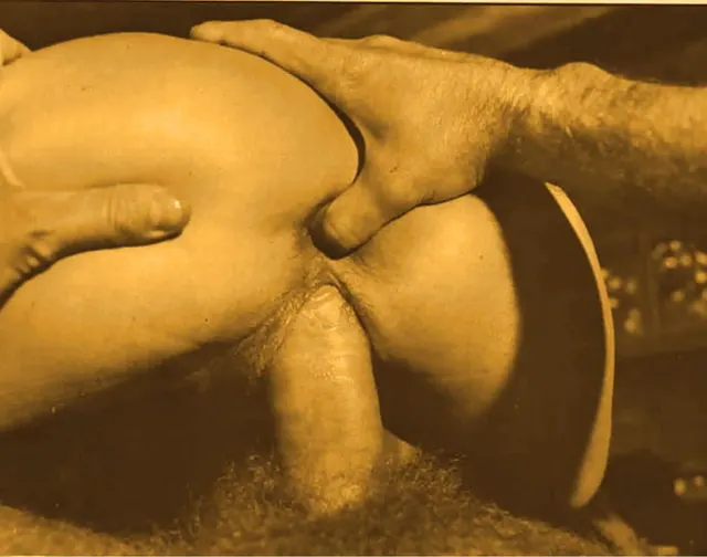 Vintage ThumbInPooper