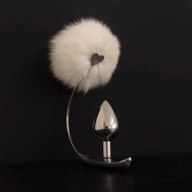 Compilation of raised tailplugs