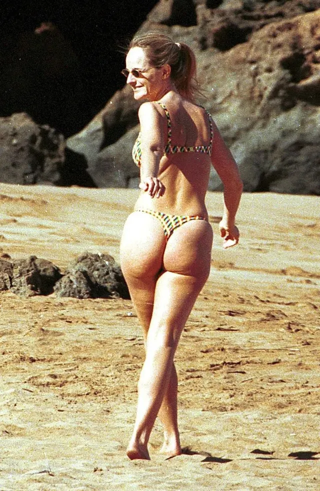 Helen Hunt thong bikini