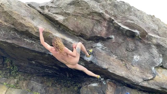 Who’d have thought climbing naked would be so fun?!