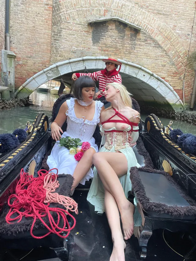 Shibari in Venice 🖤