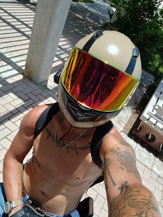 Anyone like bikers?😏