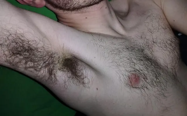 It's normal for dudes to smell each other's pits