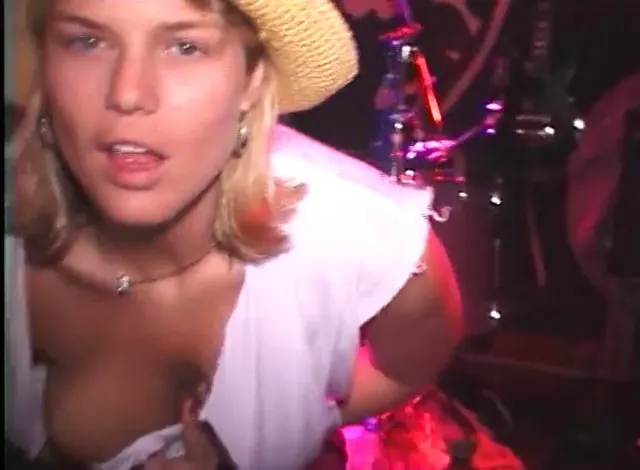 Drunk chicks of all sizes at Dirty Harry’s 2002