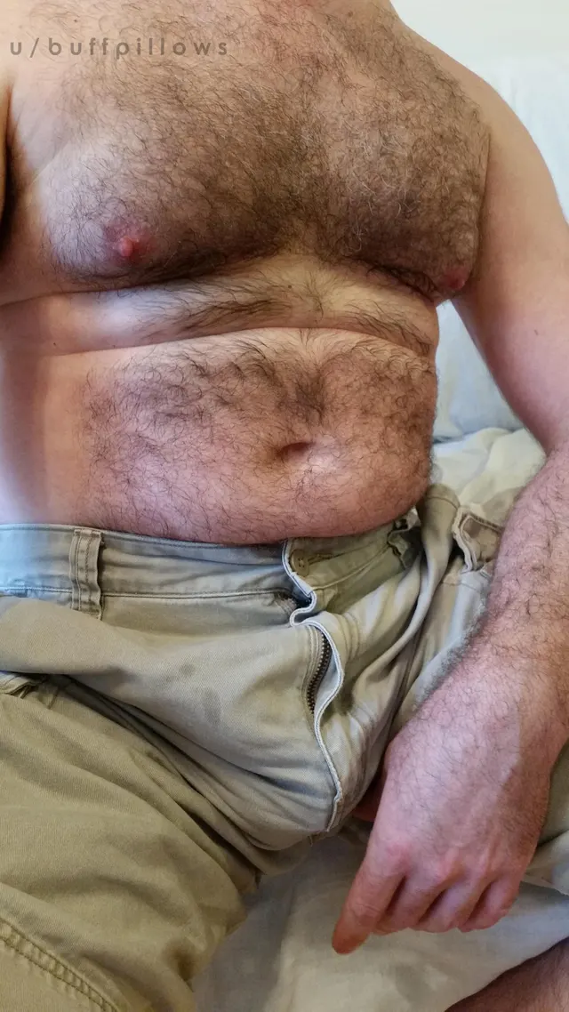 Daddy got a bit worked up when he was at the store earlier.. 😈..hope nobody noticed my bulge and wet spot..😅  [46]