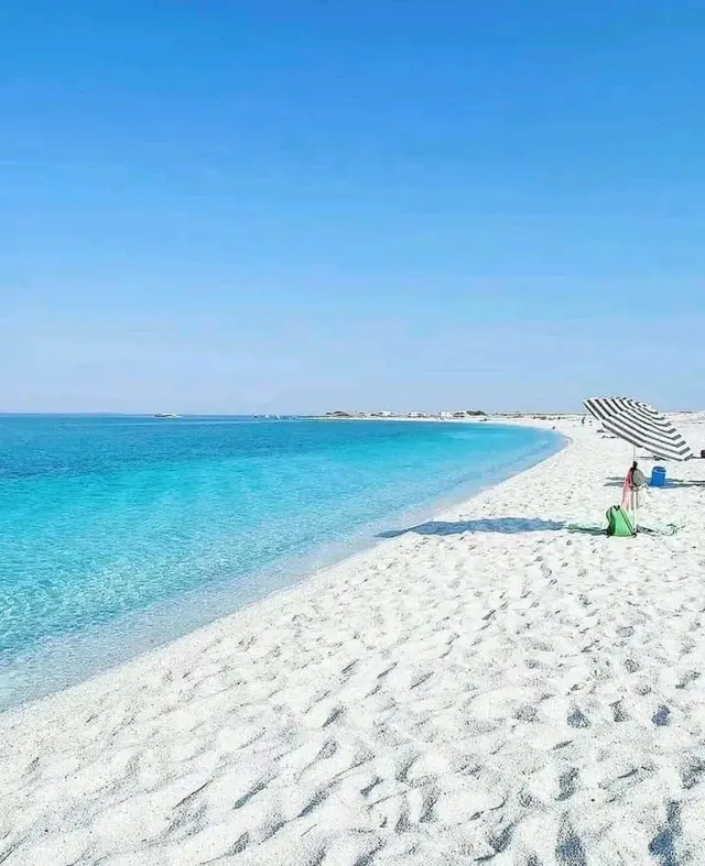 Clear waters of Sardinia 🩵