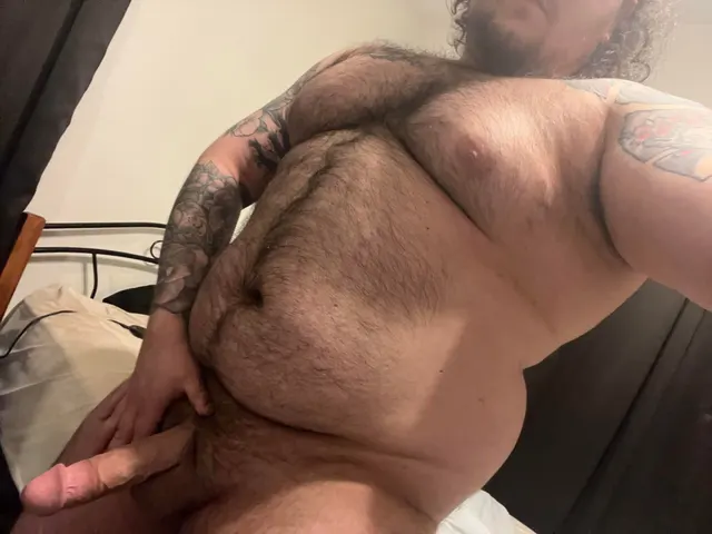 Just an average chubby texan late at night 