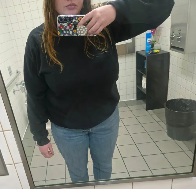 If you're quiet, I'll take my tits out for you at work <3