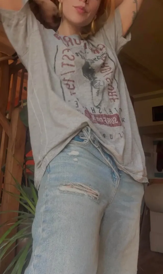 Cute to slutty in seconds 