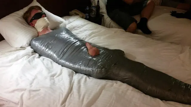 We definetly need more pics of men in mummification on this subreddit. I am doing my part.