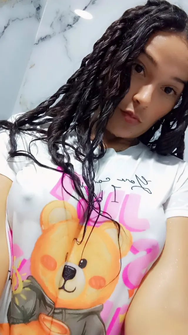 Do you like my clothes the same way you like me? Tight wet and clingy :-p