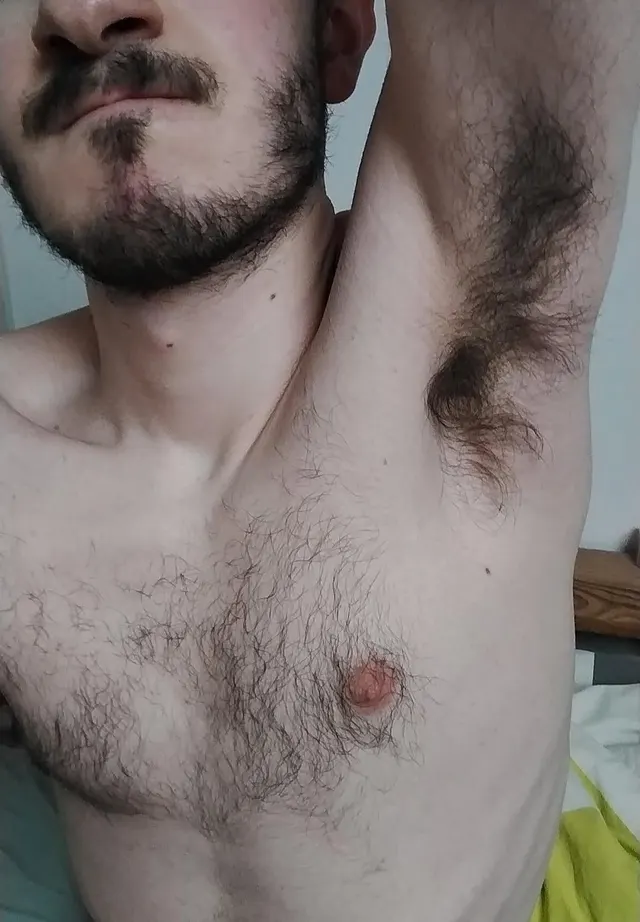 Smell my natural pits right after waking up