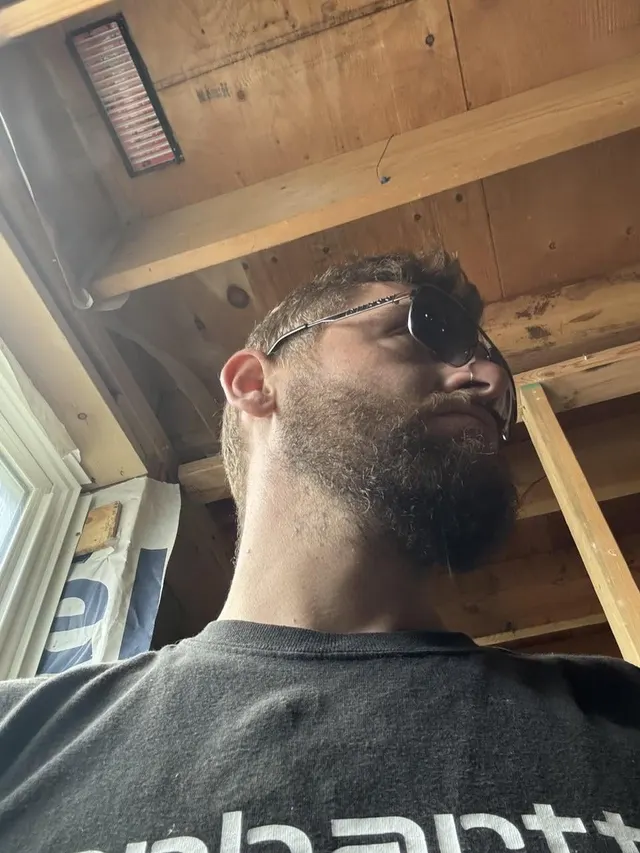 (32) someone come help dad with his work dick