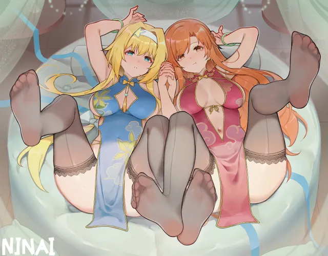 Alice and Asuna showing their feet