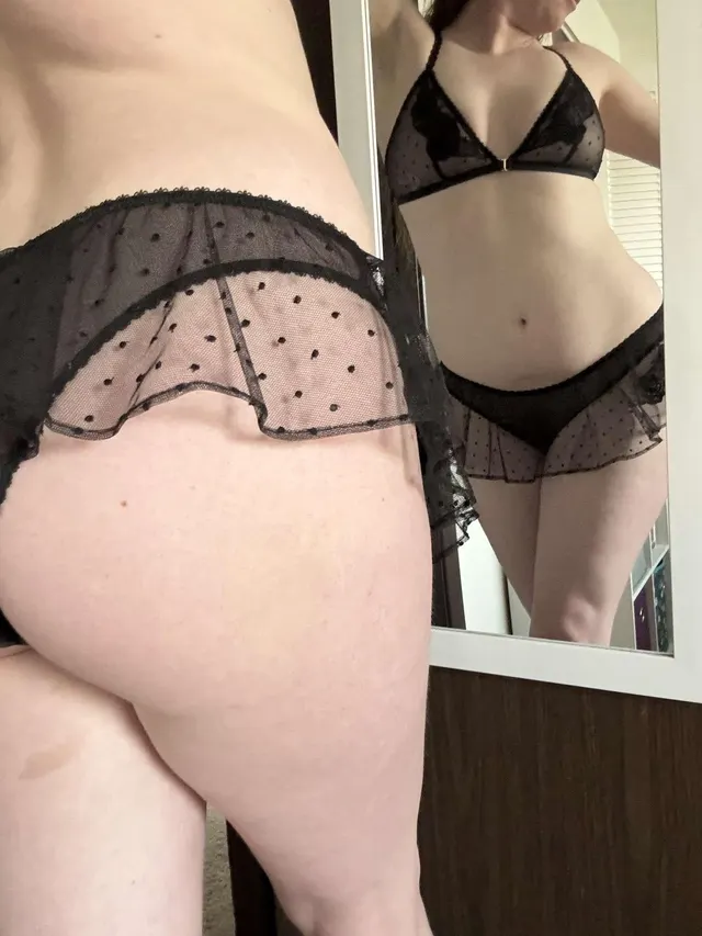 Little black set 28f