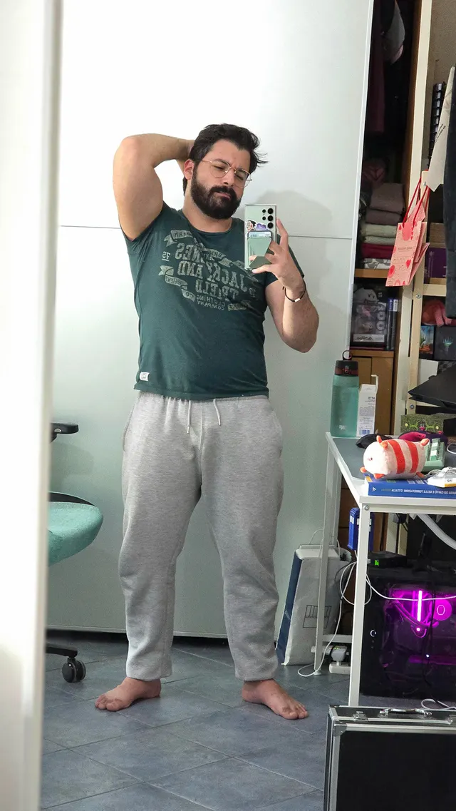 Whopsie, dropped my pants