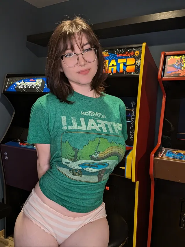 Do you like nerdy girls?