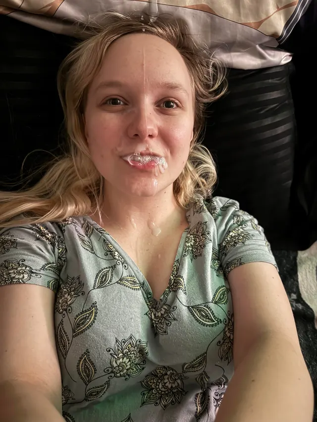 Bubbles, mess, and one very happy girl🥰😍🤭😋💦