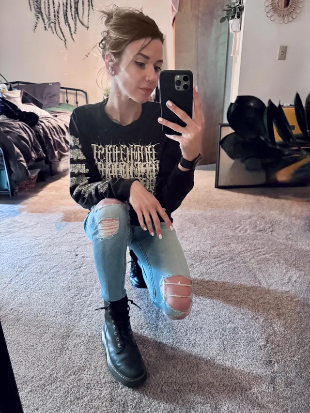 Get you a girl who can do both