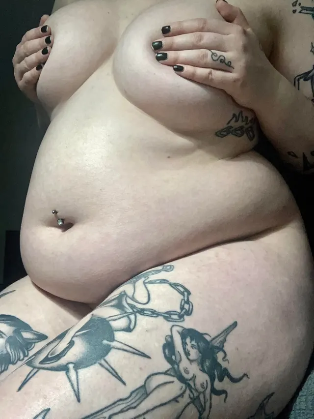 Ya girl hit 200lbs! 👸❤️🥂