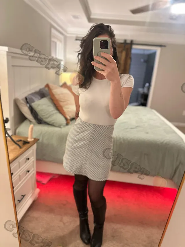 You asked for more 😇 swipe to undress