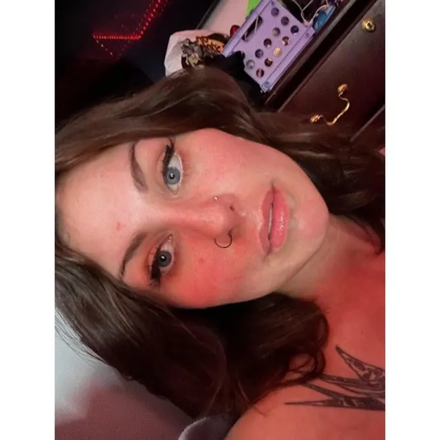 first date, will you cum on me? 🤭😏➡️