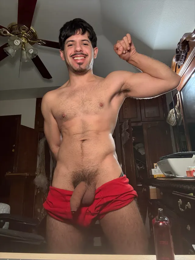 What’s up boyzzz dmsss open😛