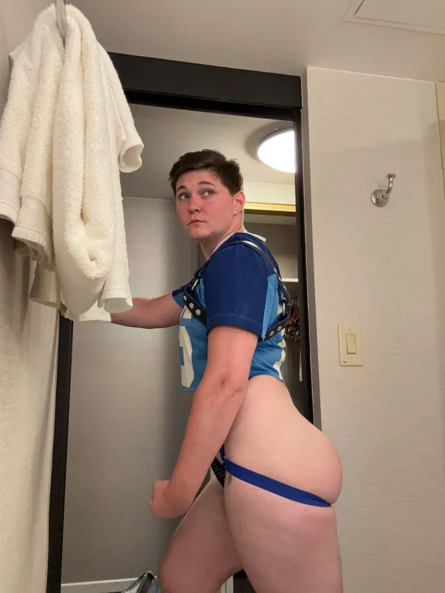 hotel whore