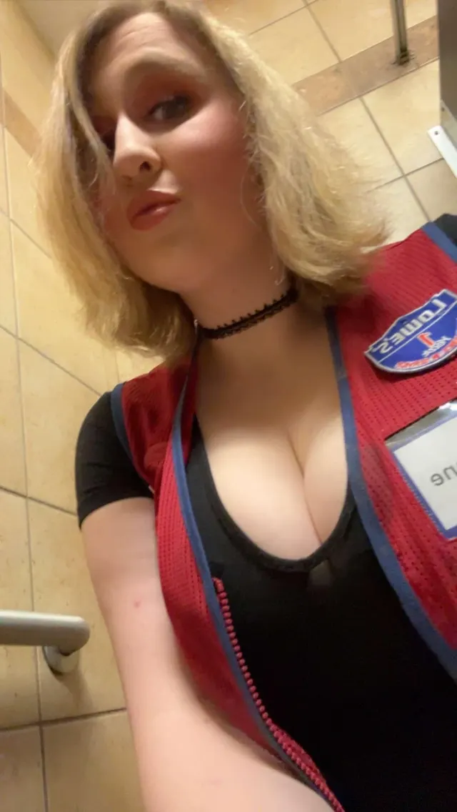 Welcome to Lowe’s may I inspect your lumber