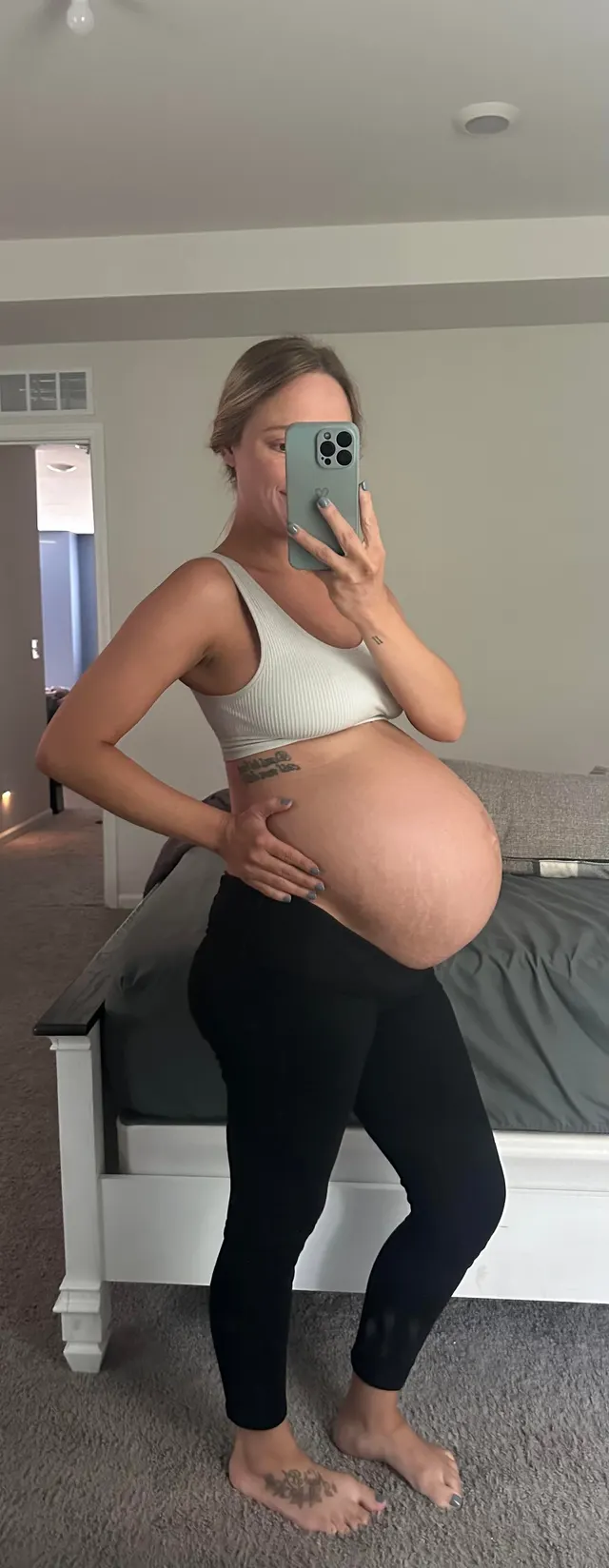 At 8 months pregnant would you still fuck me? 🥺