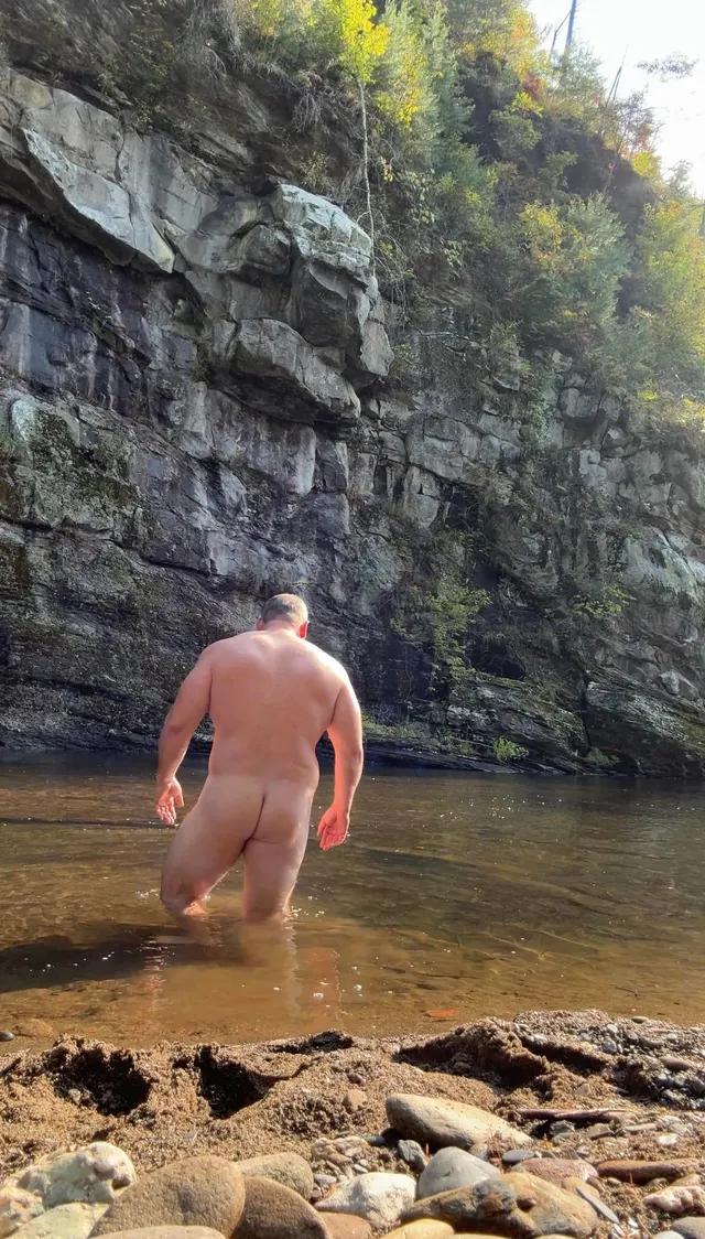 How would you like to walk up on this daddy in the woods taking a swim