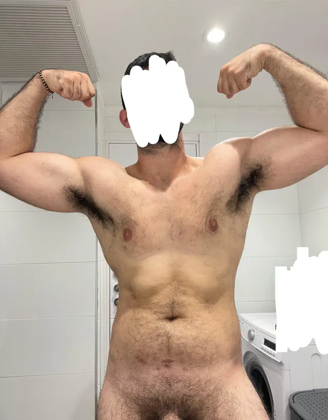 Should I do a vid where I cum on my armpits ?