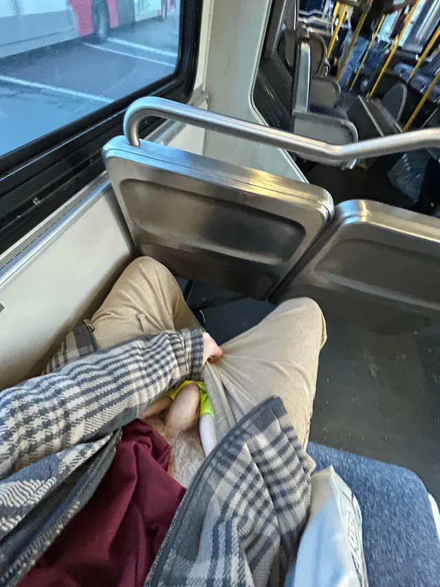 we fuckin on the bus?