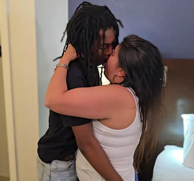 Had a 21 year old hit on me at the bar this weekend 🔥