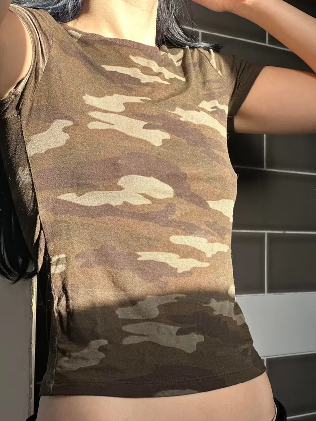 Hope everyone enjoys this pic of bathroom tiles