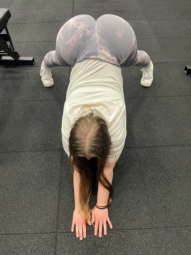 Spank worthy or nah?