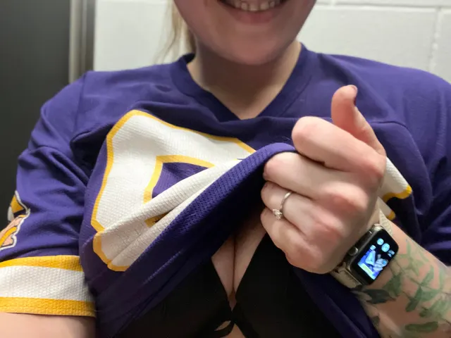 Hard to sneak pics on my way to the game haha 💜💛