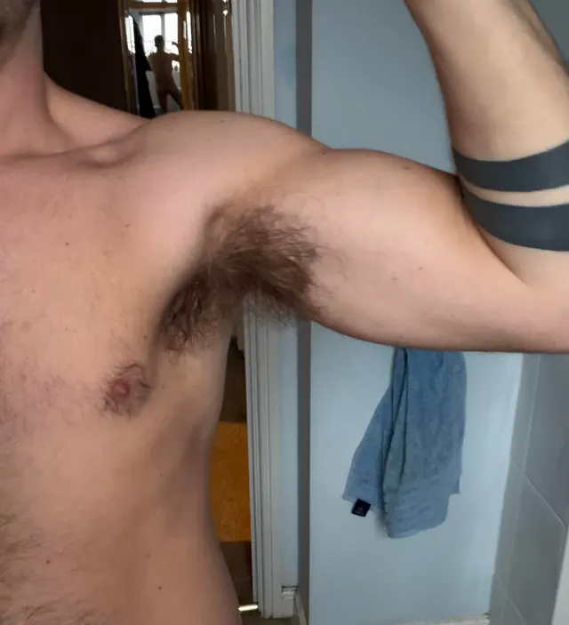 What are you sniffing first? 👃