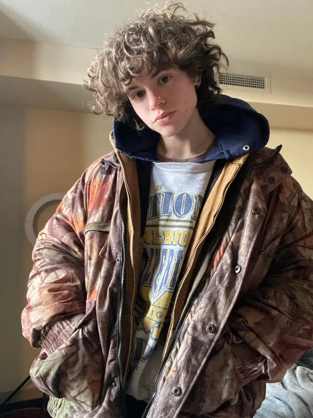 Sooo cold rn 🥶 swipe to see what’s under my layers ->