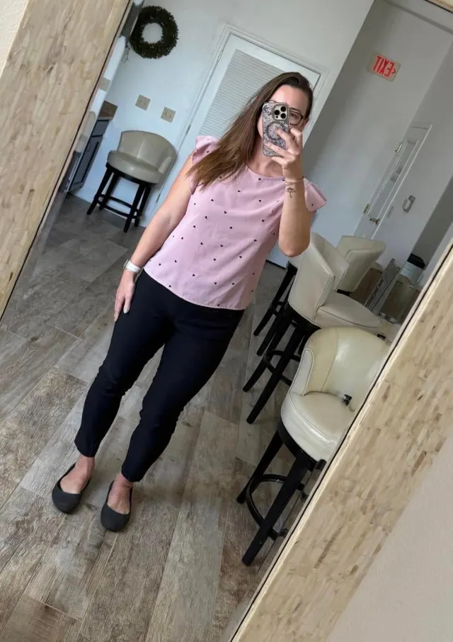 Bet you didn’t know your work wife had it like that. (38)