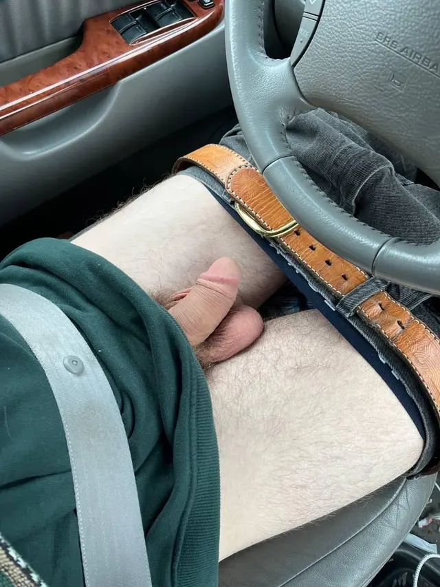 [26] I’ll give you a ride home, but it’s gonna look like this the whole way 🖤