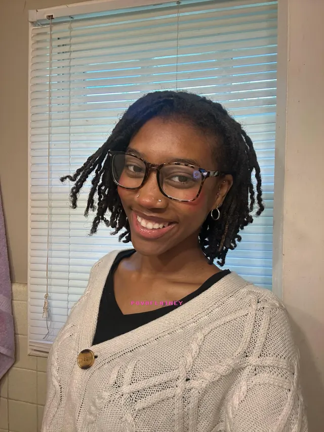 the face vs the boobs