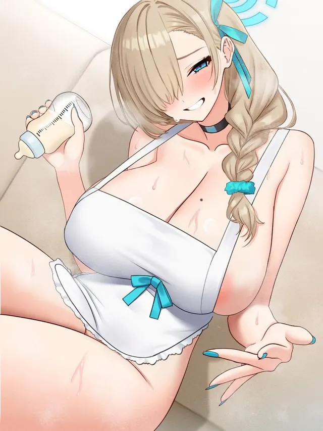 Milk straight from the source (Mizi_kayo)