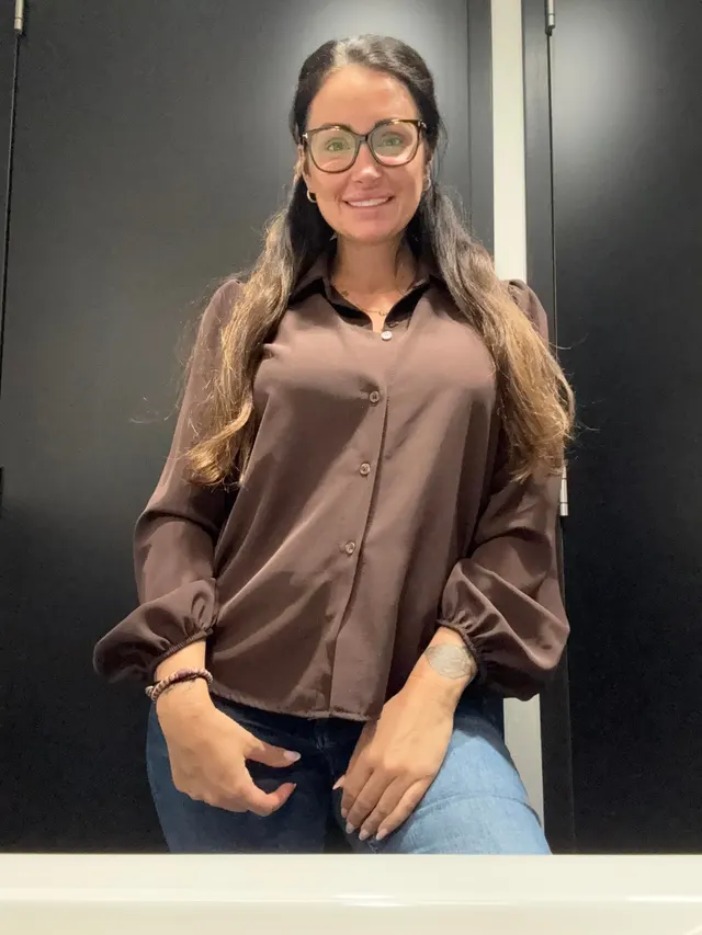 F32 maths teacher, convinced there are STILL some HORNY guys who want to hit