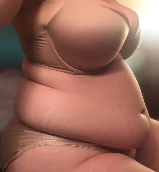 What "pizza Fridays" does to a girl (2017 v 2026)