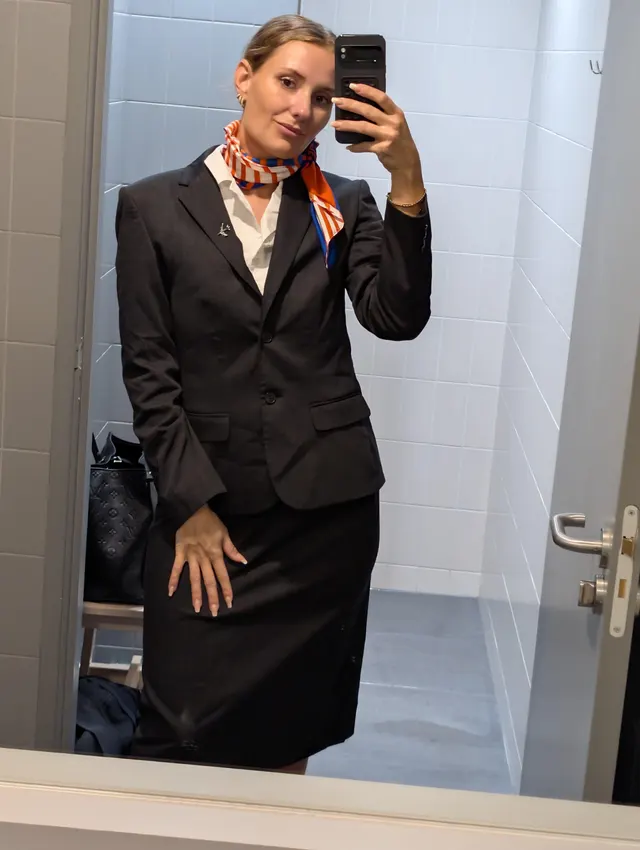 Flight attendants go to lingerie… (mom posting for fun, be nice and respectful )