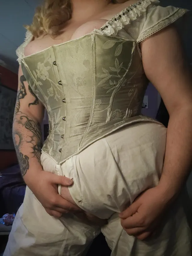 Been looking for a sub that would appreciate historical naughtiness.