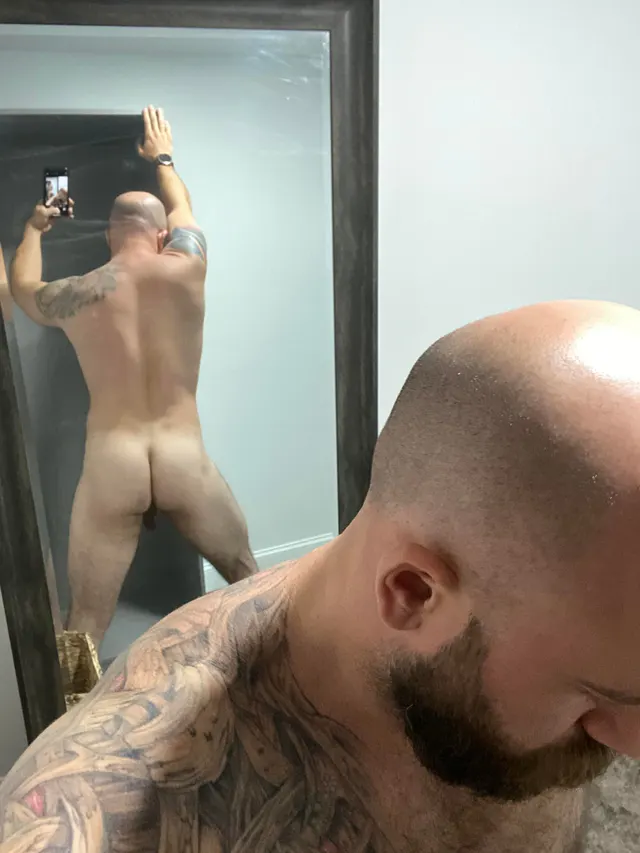 Feeing soft these days, weather finally feels warm enough to workout again.