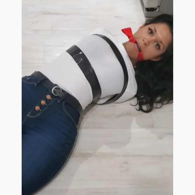 I look cute distressed